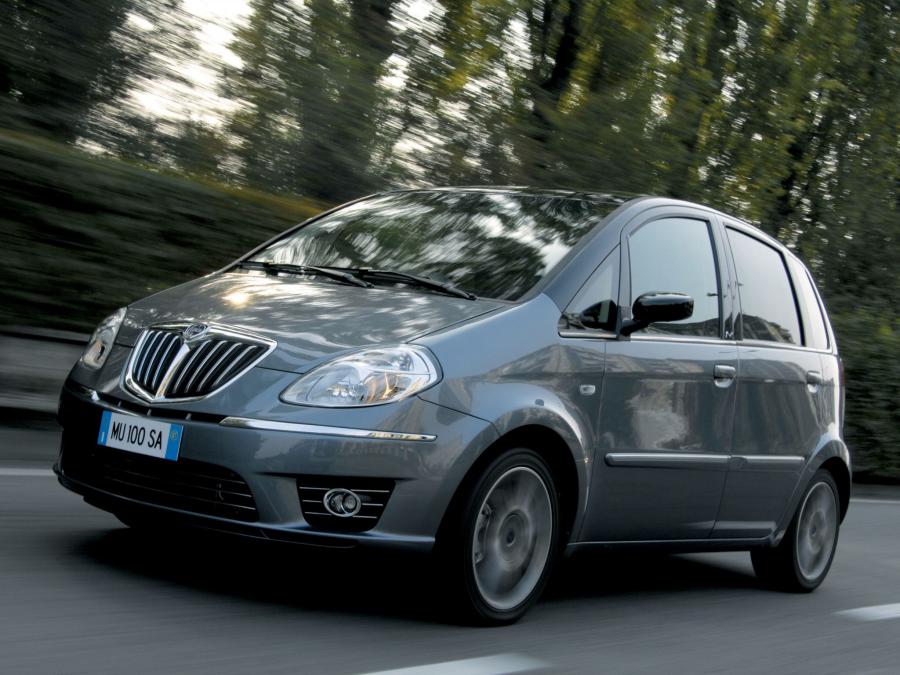  Lancia Musa 2007 года  (фото 1 из 86)